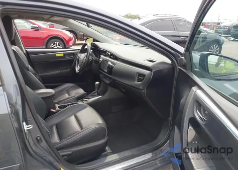 2015 Toyota Corolla S Premium z USA, uszkodzony, nr VIN 5YFBURHE6FP212000